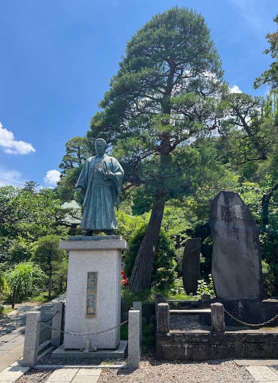 土方歳三の像